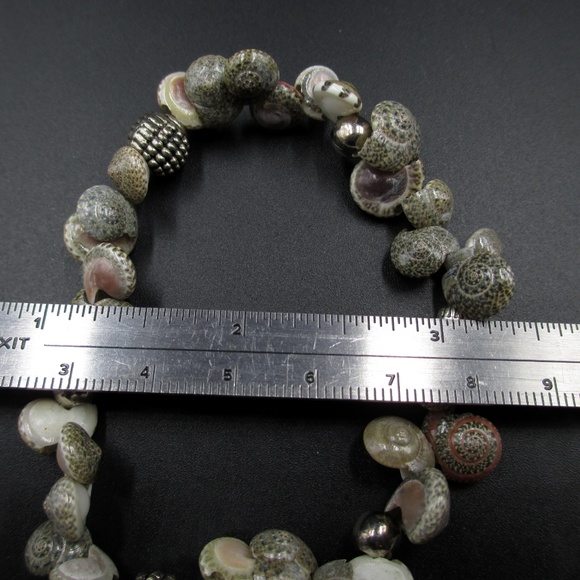 Vintage Genuine Sea Shell Bracelet - Picture 6 of 6